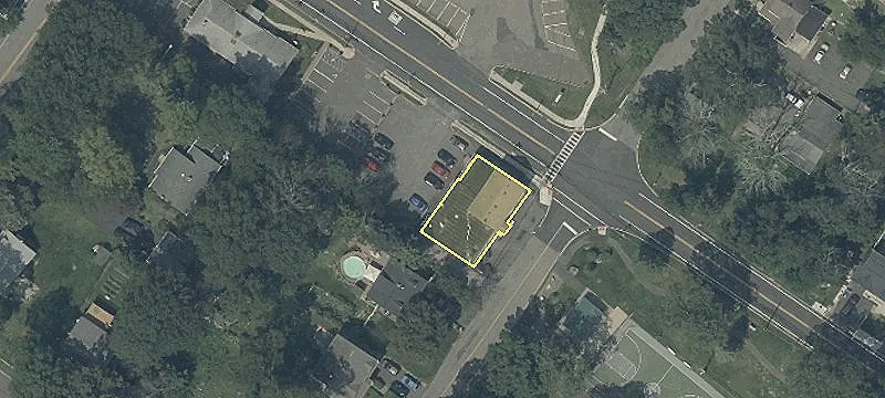 30 Hopatchung Rd