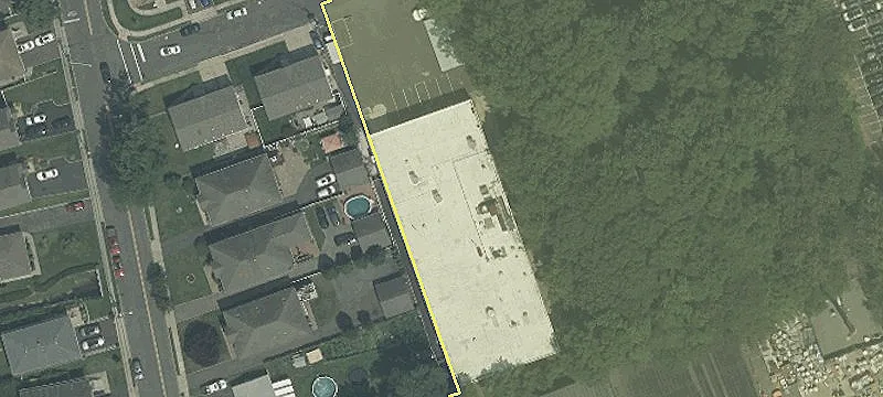 16 Leliarts Ln