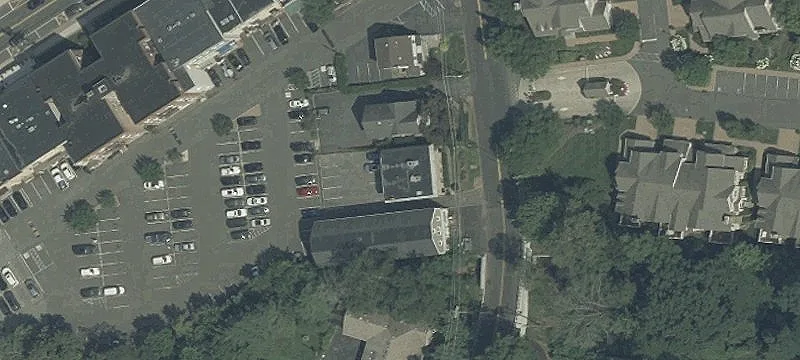7 Short Hls Ave
