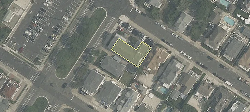 9310 2nd Ave