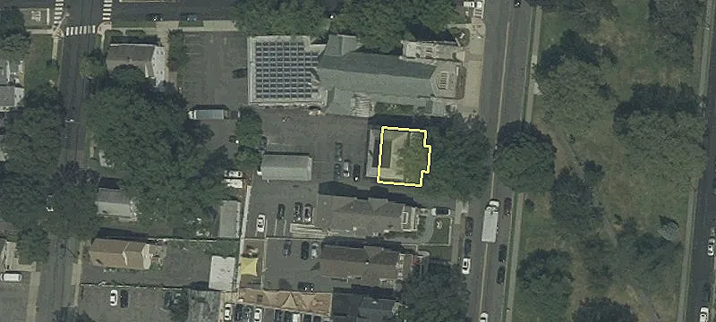 112 Broad St