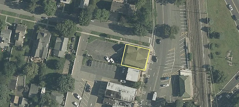 770 Speedwell Ave