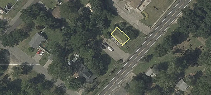307 Main St