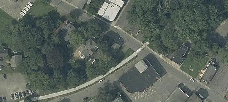 43 Main St