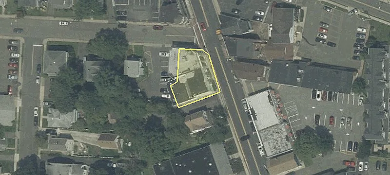 227 Godwin Ave