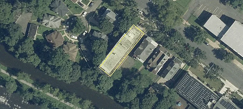 879 Bellevue Ave