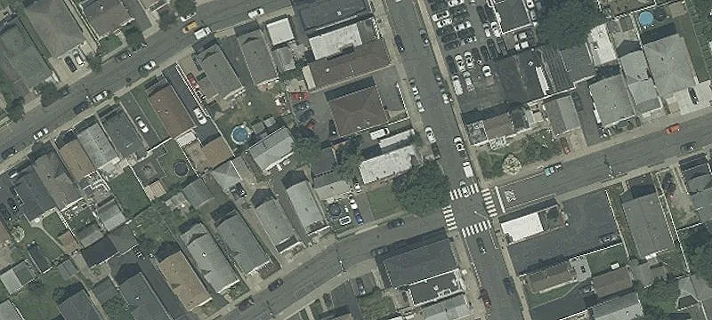 81 Jewell St