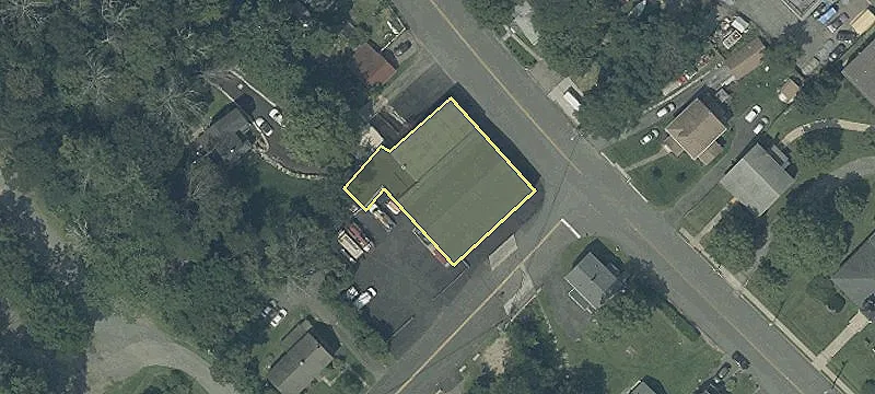 244 Main St