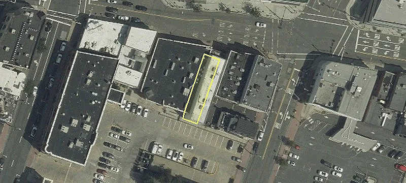 172 Main St