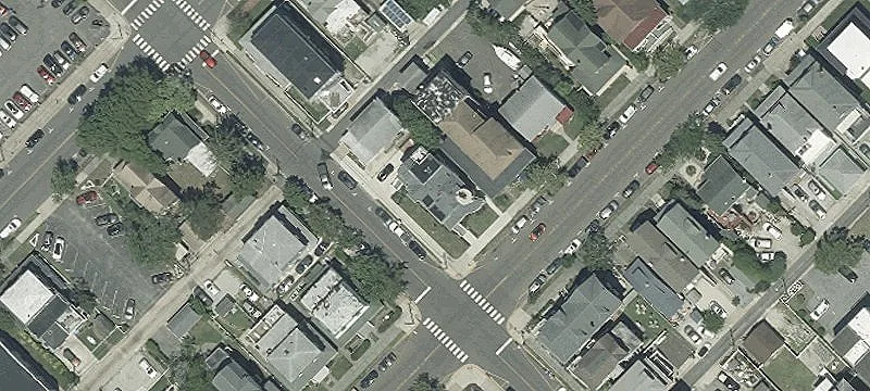 638 Wesley Ave