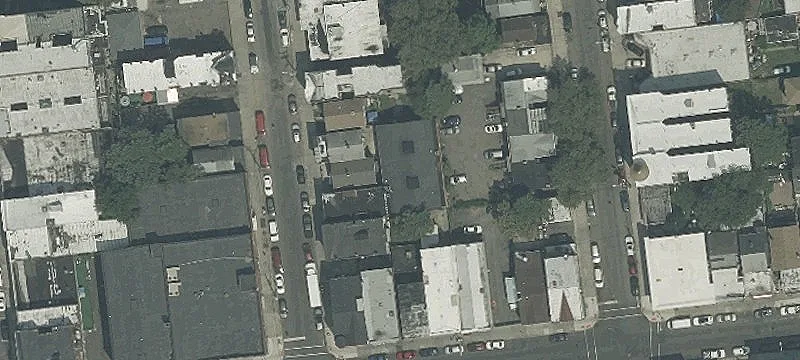 40 3rd St