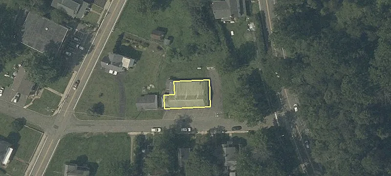 1 Maple St