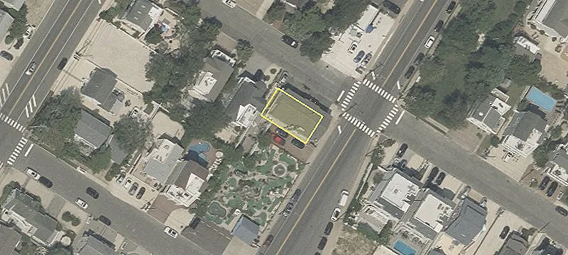 1017 Long Bch Blvd