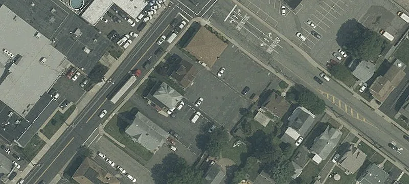795 Clifton Ave