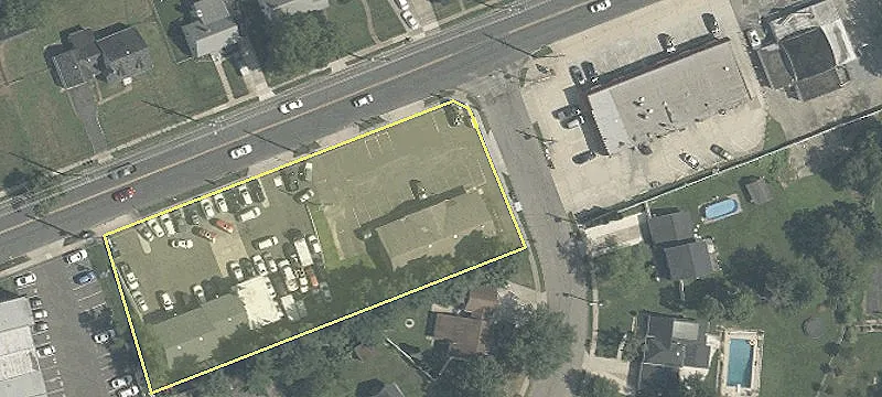260 Evesham Rd