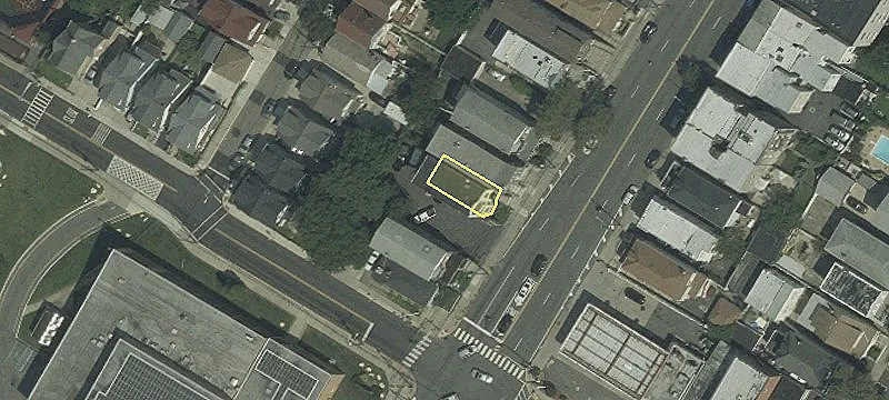 7617 Kennedy Blvd