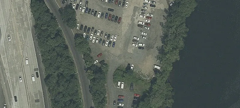 245 Riv Dr