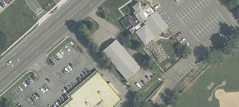 342 Greentree Rd