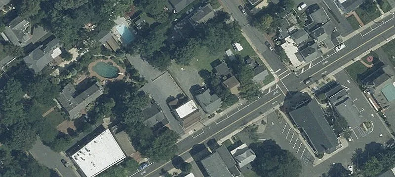 775 Riv Rd