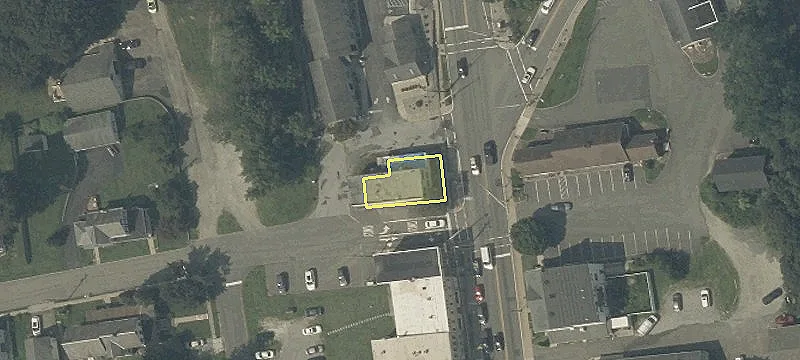 139 Main St