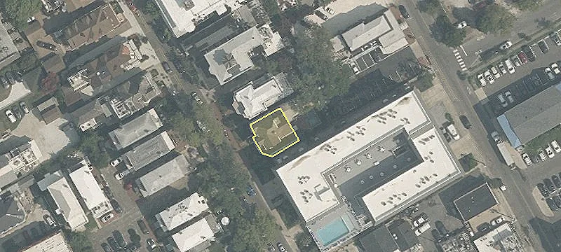 15 Jackson St