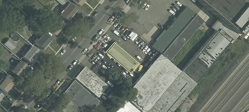 2113 Elizabeth Ave