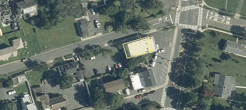 1161 Lawrence Rd