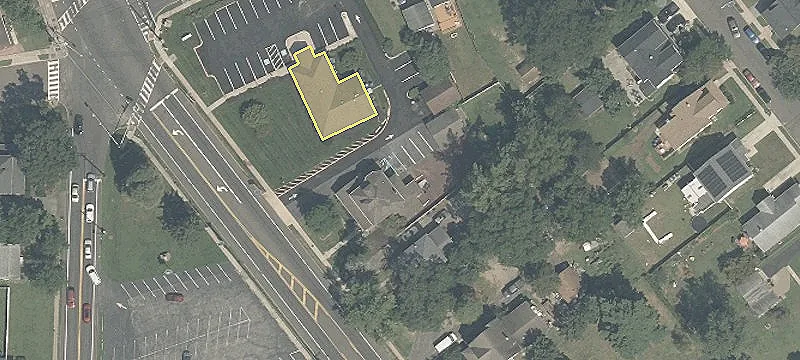 1305 Mt Holly Rd