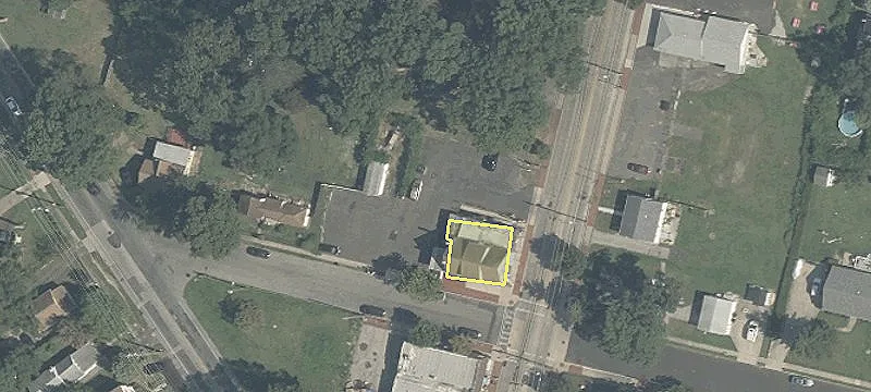 822 Erial Rd