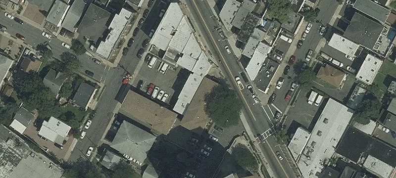 384 Fairview Ave