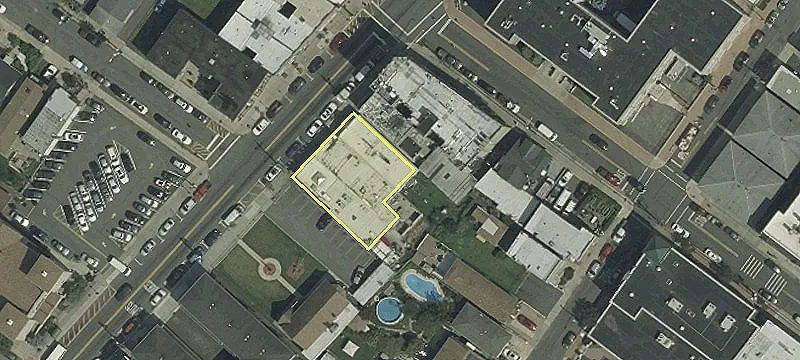 124 Anderson Ave