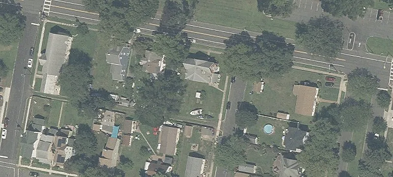 600 Frnt St