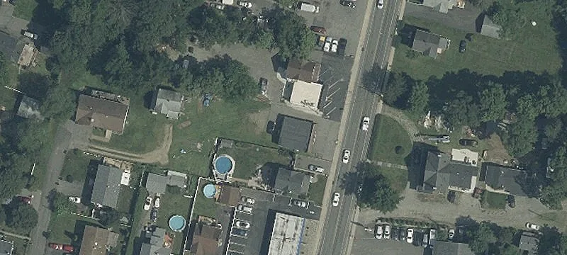 901 Ringwood Ave