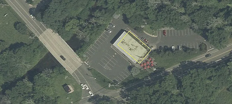 90 Ridgedale Ave