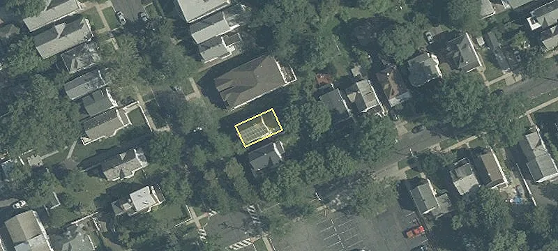 105 3rd Ave