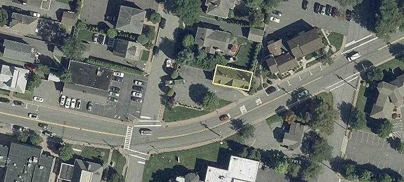 371 Franklin Ave
