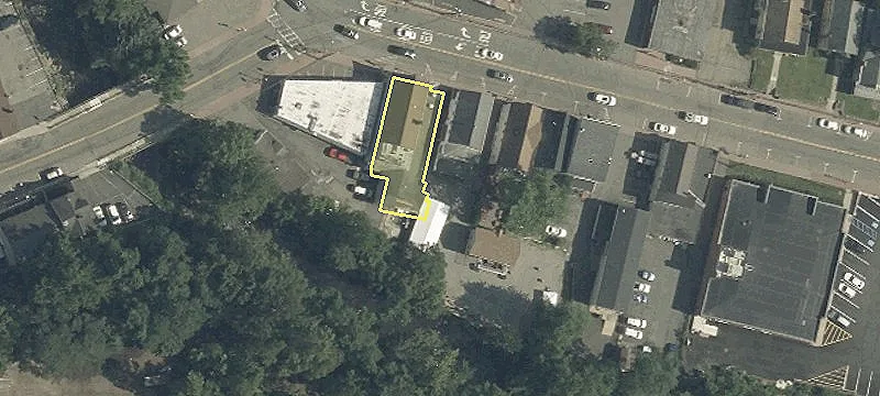 135 Main St