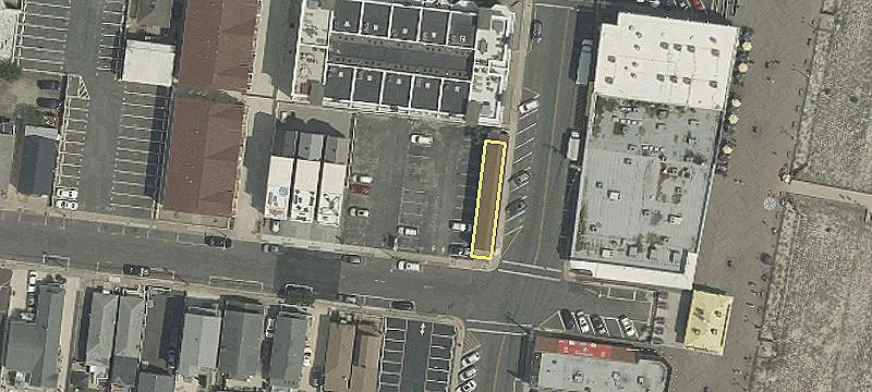 16 Webster Ave