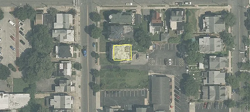 223 2nd St