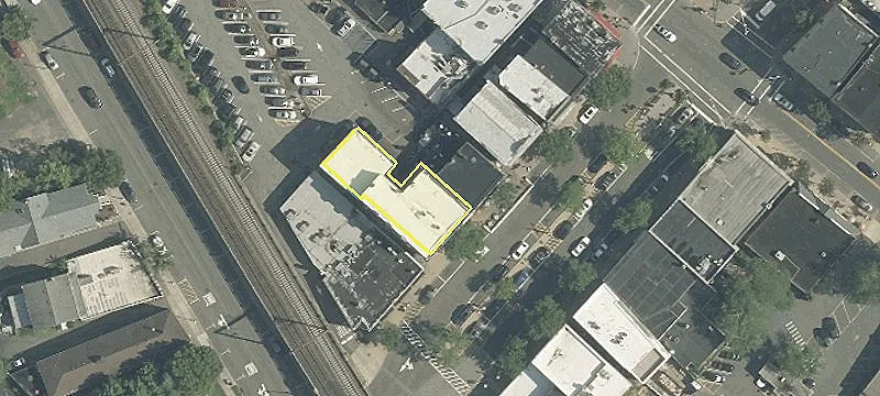 15 Waverly Pl