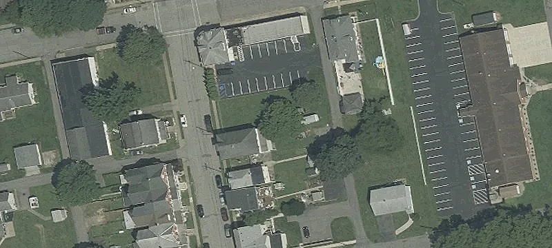 1122 Ee Blvd