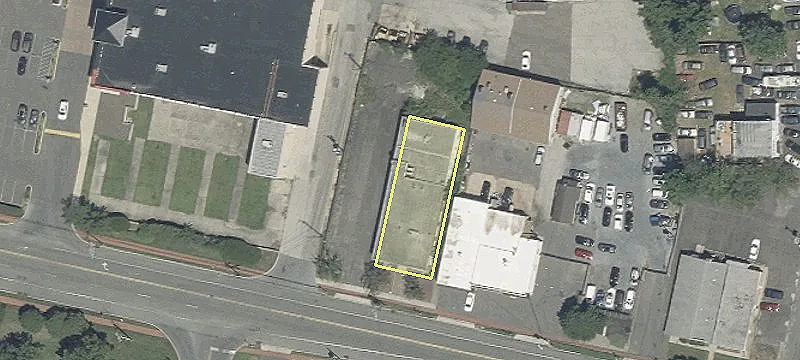 26 Main St