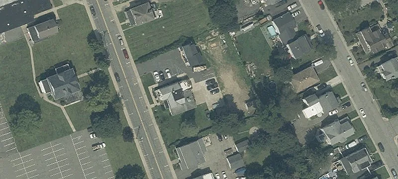 354 Main St