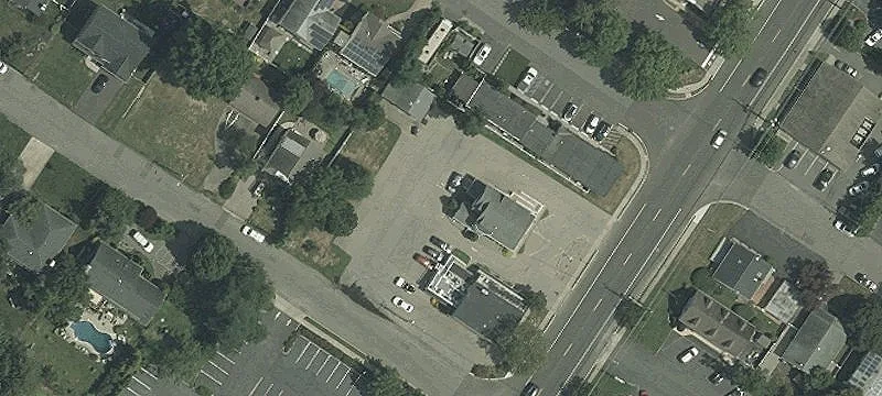 503 Un Ave
