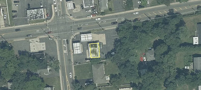 701 Holmdel Rd