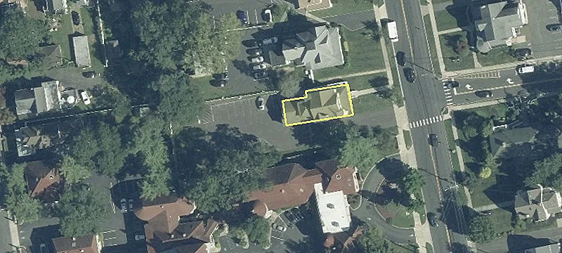 120 Maple Ave