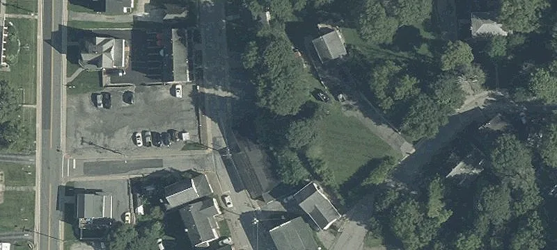100 Main St