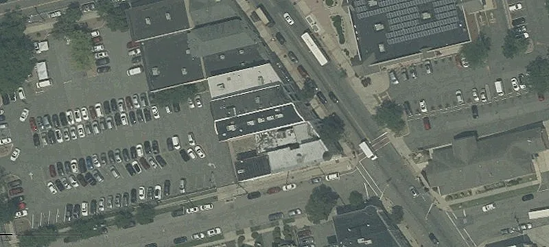 1133 Main Ave