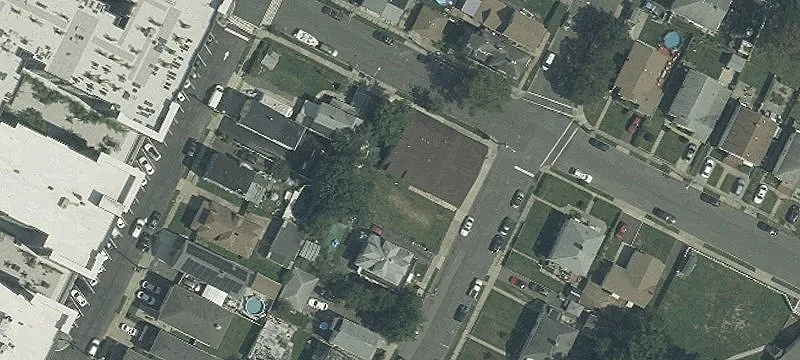51 Locust St