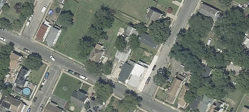204 Adams Ave